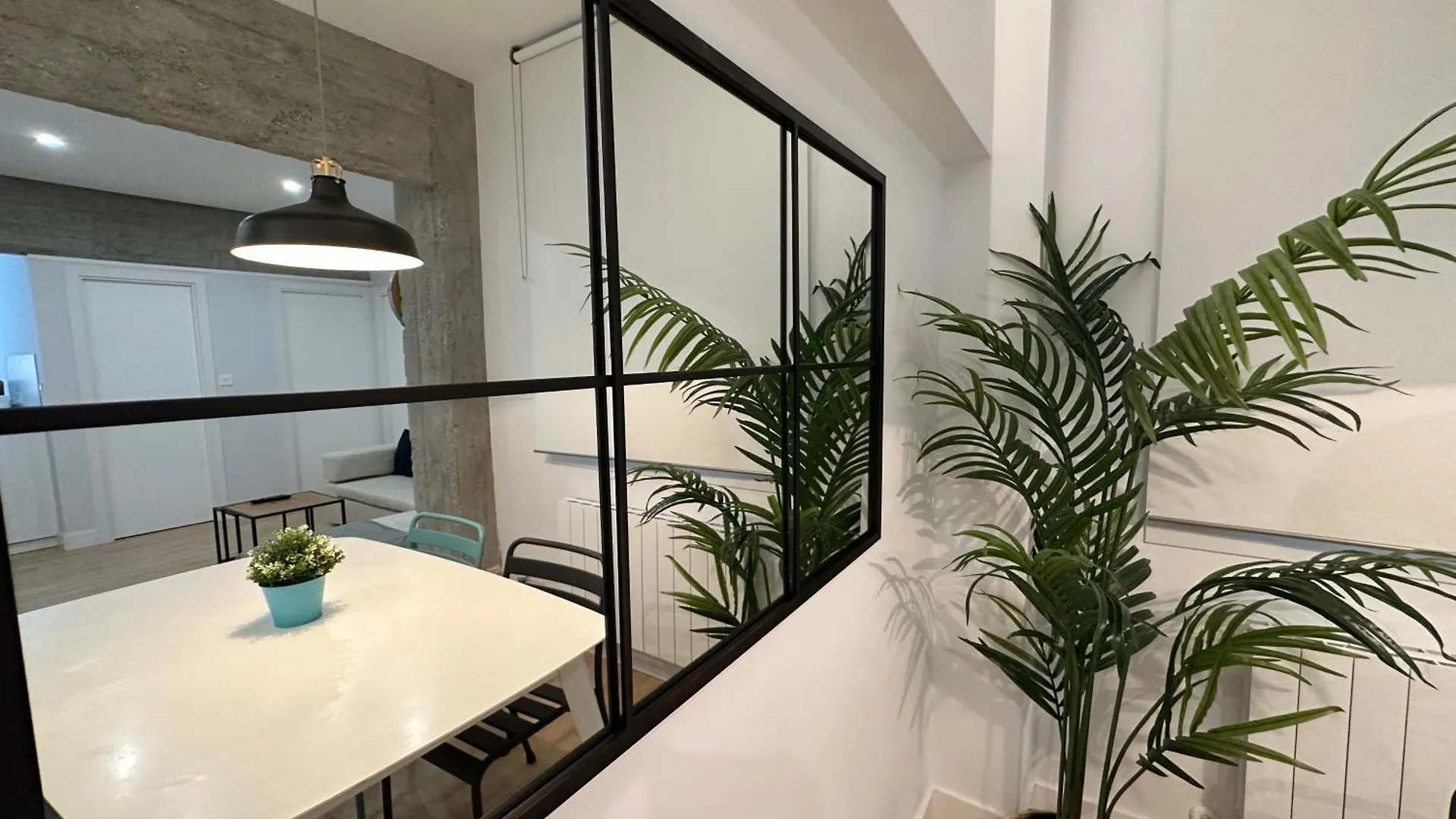 Alhondiga City Center 105M By Sleep In בילבאו 0*,  ספרד